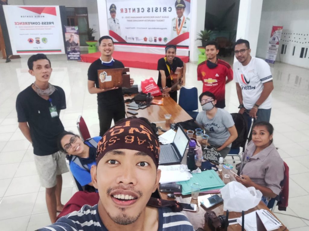 Pengalaman Menjadi Bagian Tim Media Center COVID-19 Manggarai Barat