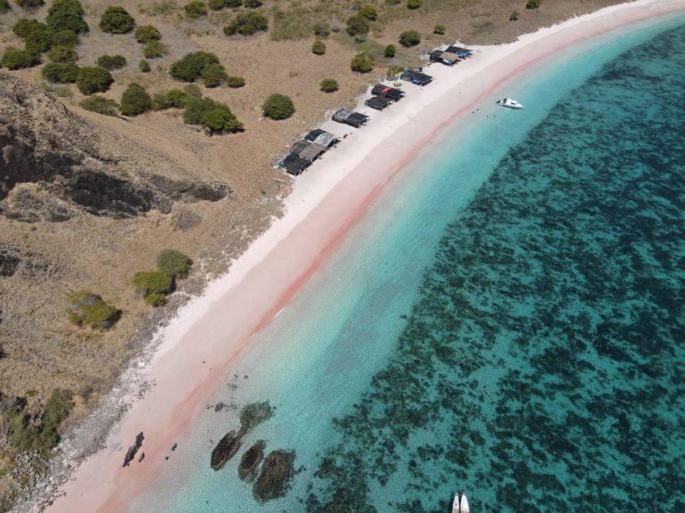 long pink beach padar island lingkotech banner