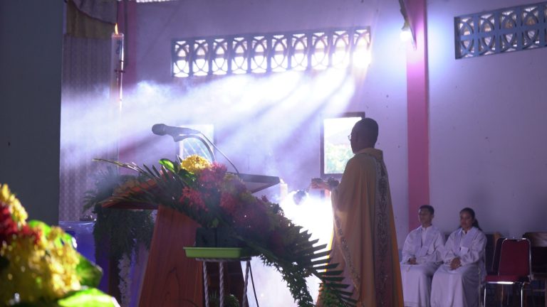 Momentum Hari Komunikasi Sedunia ke-60, Gereja Paroki Merombok Luncurkan Website Resmi